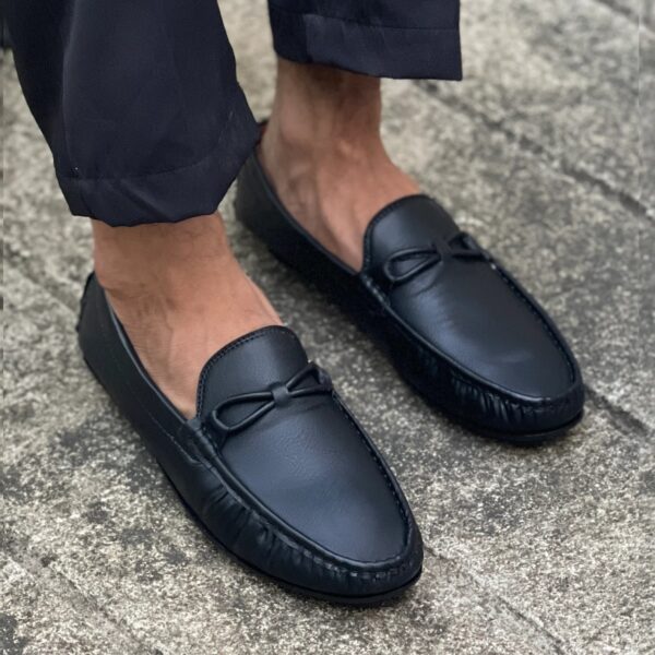 Black Crossed Loafer