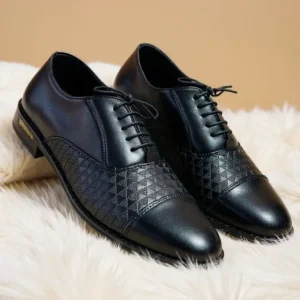 Black Triangel Formal Shoe