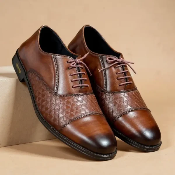 Mastered Triangel Formal Shoe